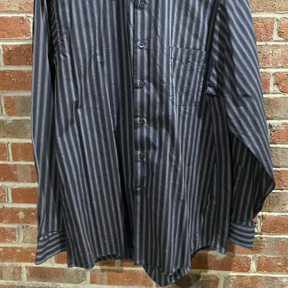 Calvin Klein Button Down - Picture 2 of 3
